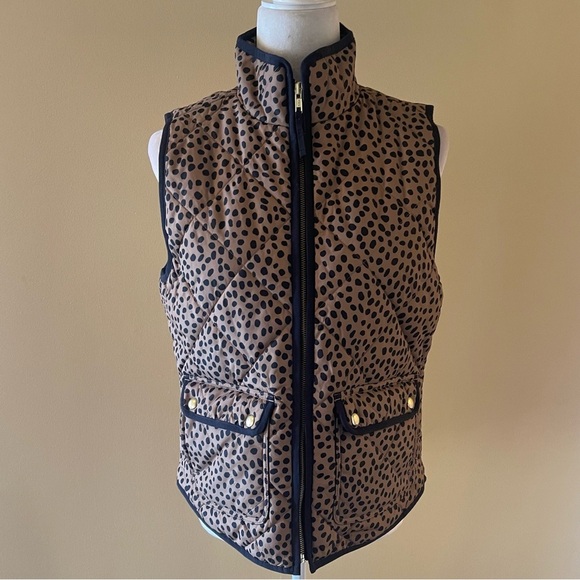 J. Crew Animal-Print Puffer Vest With Snap Pockets - Picture 3 of 9